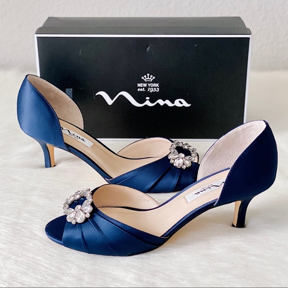 nina charisa pumps